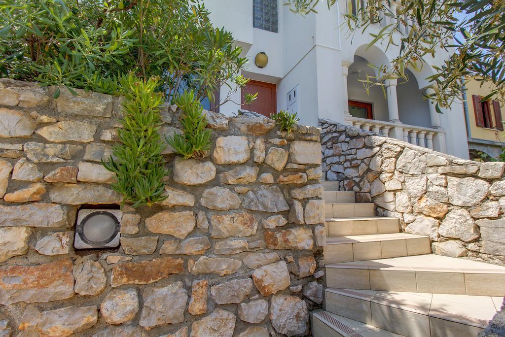 וולי לוסיניי Villa Alma מראה חיצוני תמונה