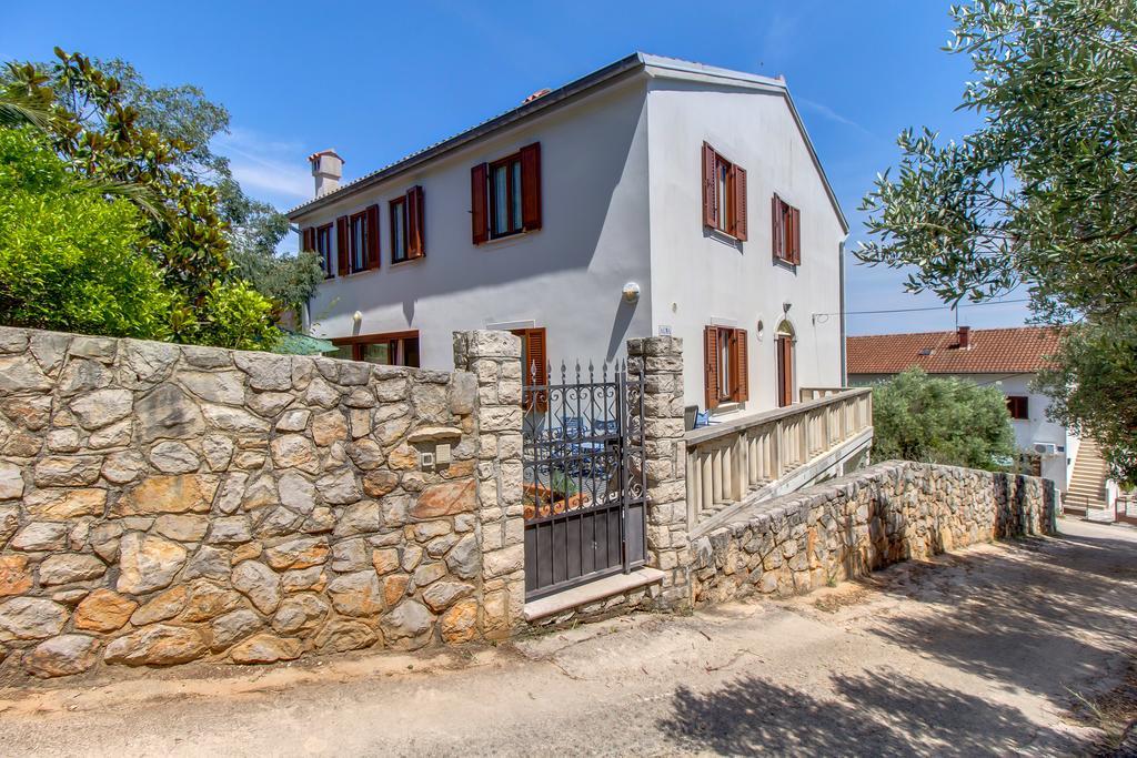 וולי לוסיניי Villa Alma מראה חיצוני תמונה