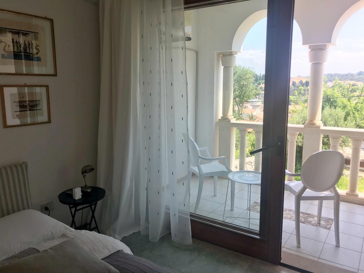 וולי לוסיניי Villa Alma מראה חיצוני תמונה