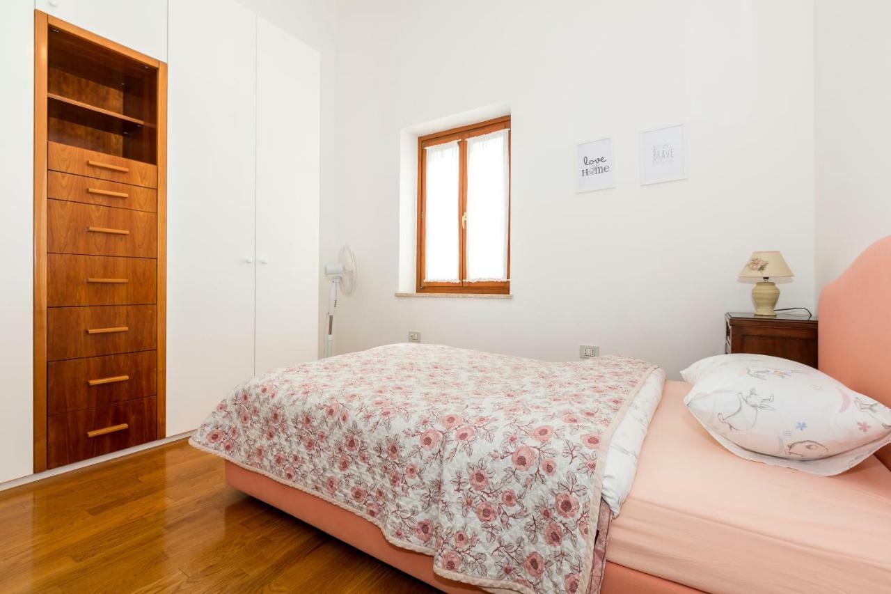 וולי לוסיניי Villa Alma מראה חיצוני תמונה